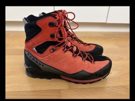 Neue Mammut Bergschuhe