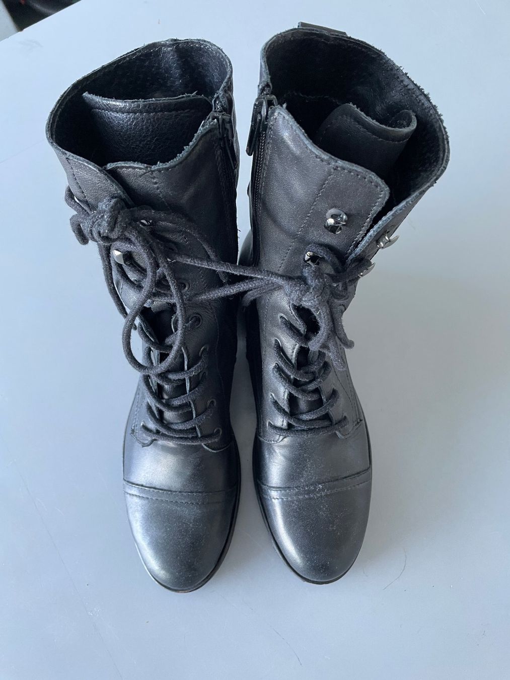 Scarpe da donna: Damenstiefeletten Varese, Leder – Usato da Bremgarten b. Bern venduto da Ardeche 1