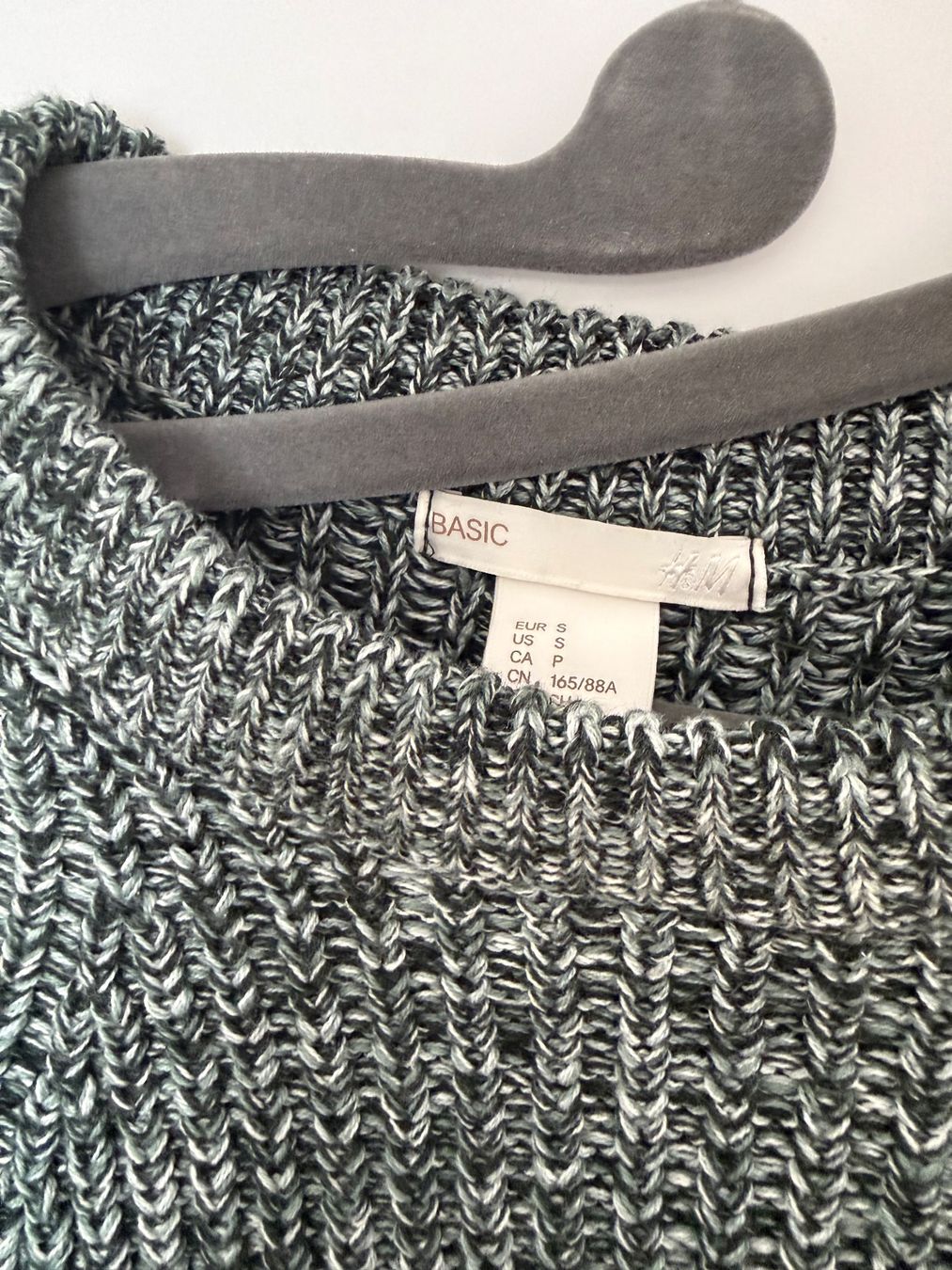 H&M Pulls & Sweat-shirts: Damen Pullover H&M meliert Grösse S – D'occasion à Nänikon par tob_g7dm 1