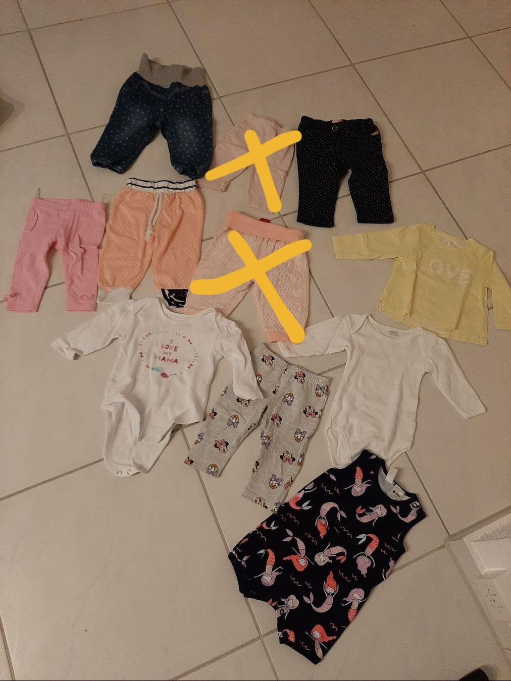 Lotti & Set di vestiti: K..56) riesen Mädchenset Gr. 68 – Usato da Wil SG venduto da AmandaCreations