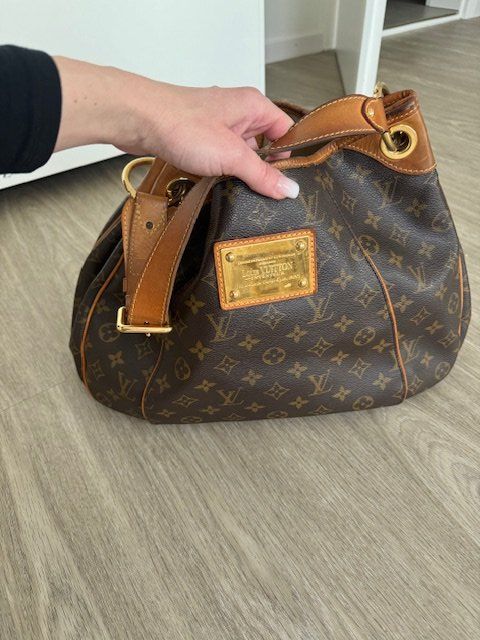 Louis Vuitton Borse da donna: ORIGINAL Louis Vuitton Tasche LETZTER PREIS !!! – Usato da Opfikon venduto da onlineschweiz 1