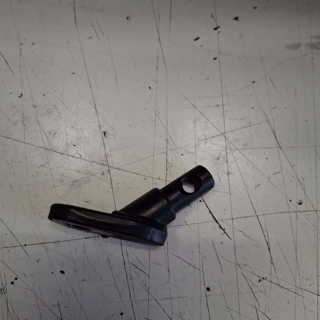 Pezzi di ricambio: adapter für Anhänger – Usato da Homberg b. Thun venduto da ittunk 1