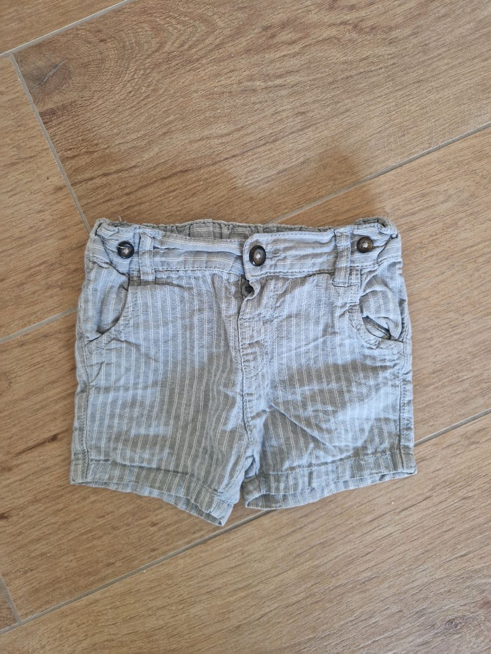 C&A Pantaloni: Baby Shorts Grösse 74 – Usato da Eschenbach SG venduto da SanFranciscoCalifornia