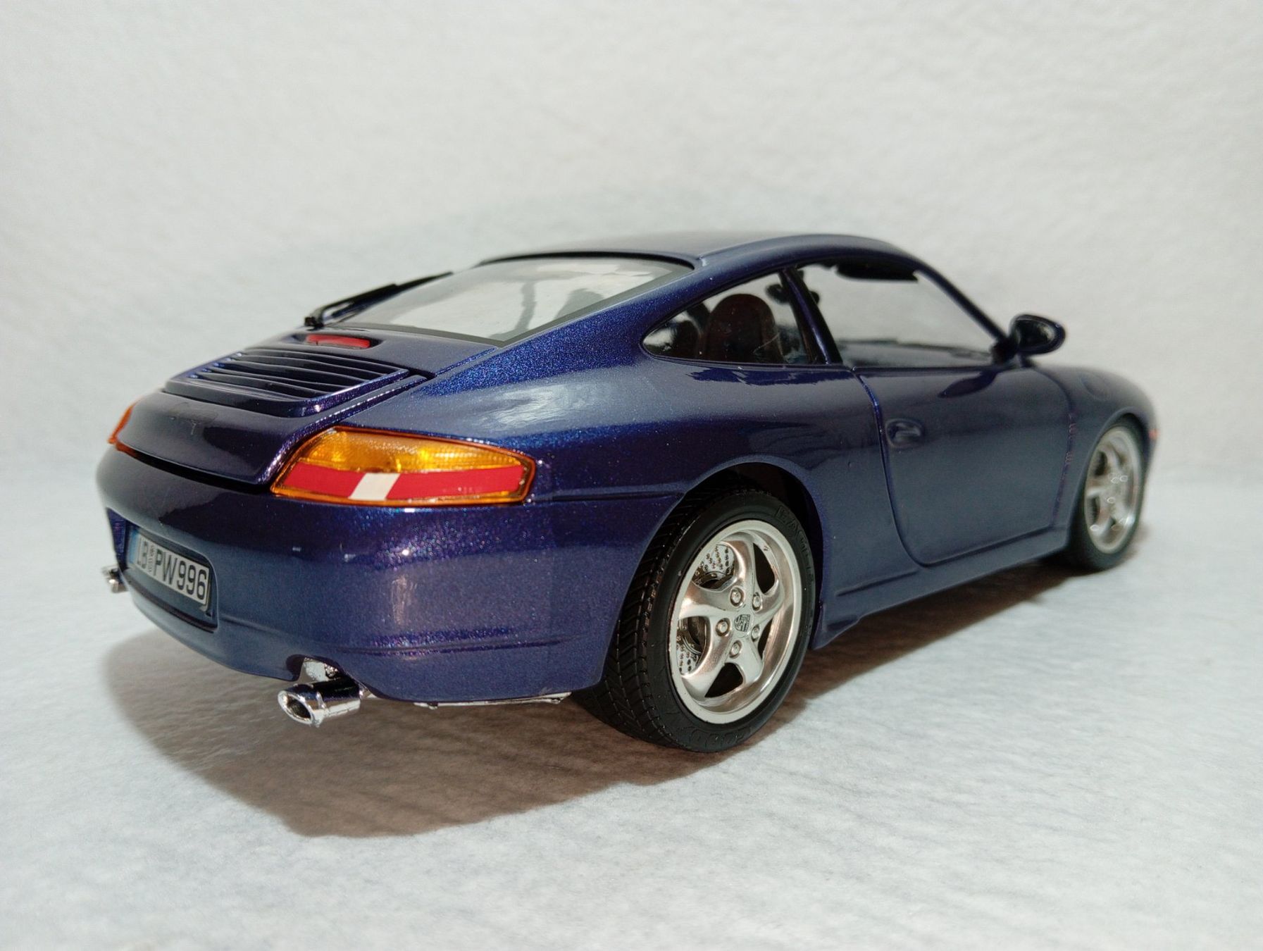 Porsche Modellini d'auto: Porsche Carrera 911 – Usato da Huttwil venduto da Secondtrain 1