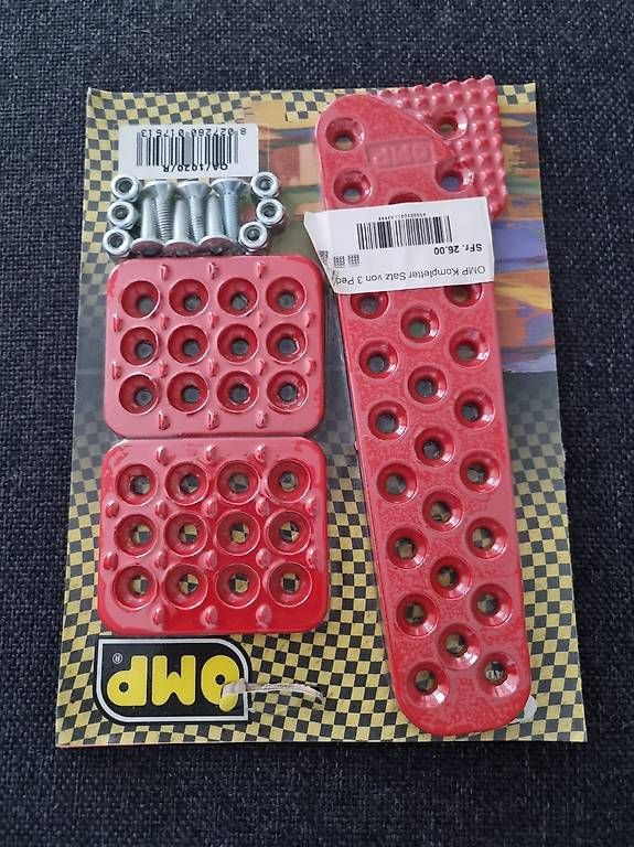 OMP Tutti pezzi di ricambio auto: OMP Alupedal-Set in rot und gelb – Usato da Neunkirch venduto da shrooms 1