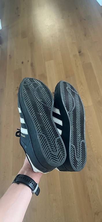 Damenschuhe: Adidas Gr. 38 2/3 – Gebraucht aus Liebefeld von sev_8dy8 1