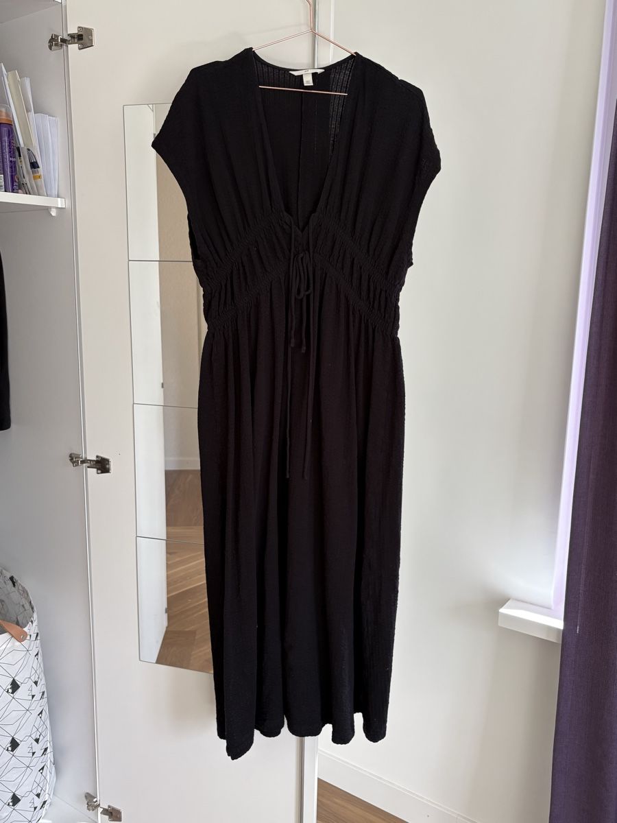 Vestiti: Kleid lang schwarz Gr. M – Usato da Kriens venduto da aloha19