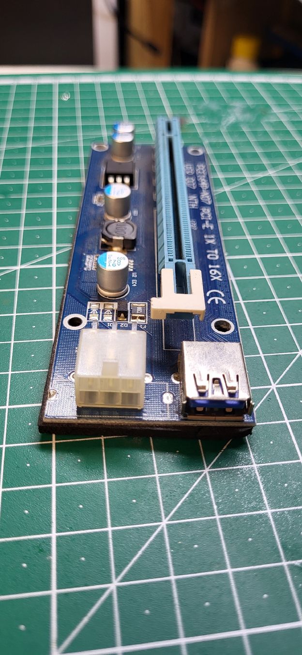 Coin Miner: Adaptateur PCI-E vers USB 3.0 Mining 1X à 16X – Usato da Düdingen venduto da boascompras 2