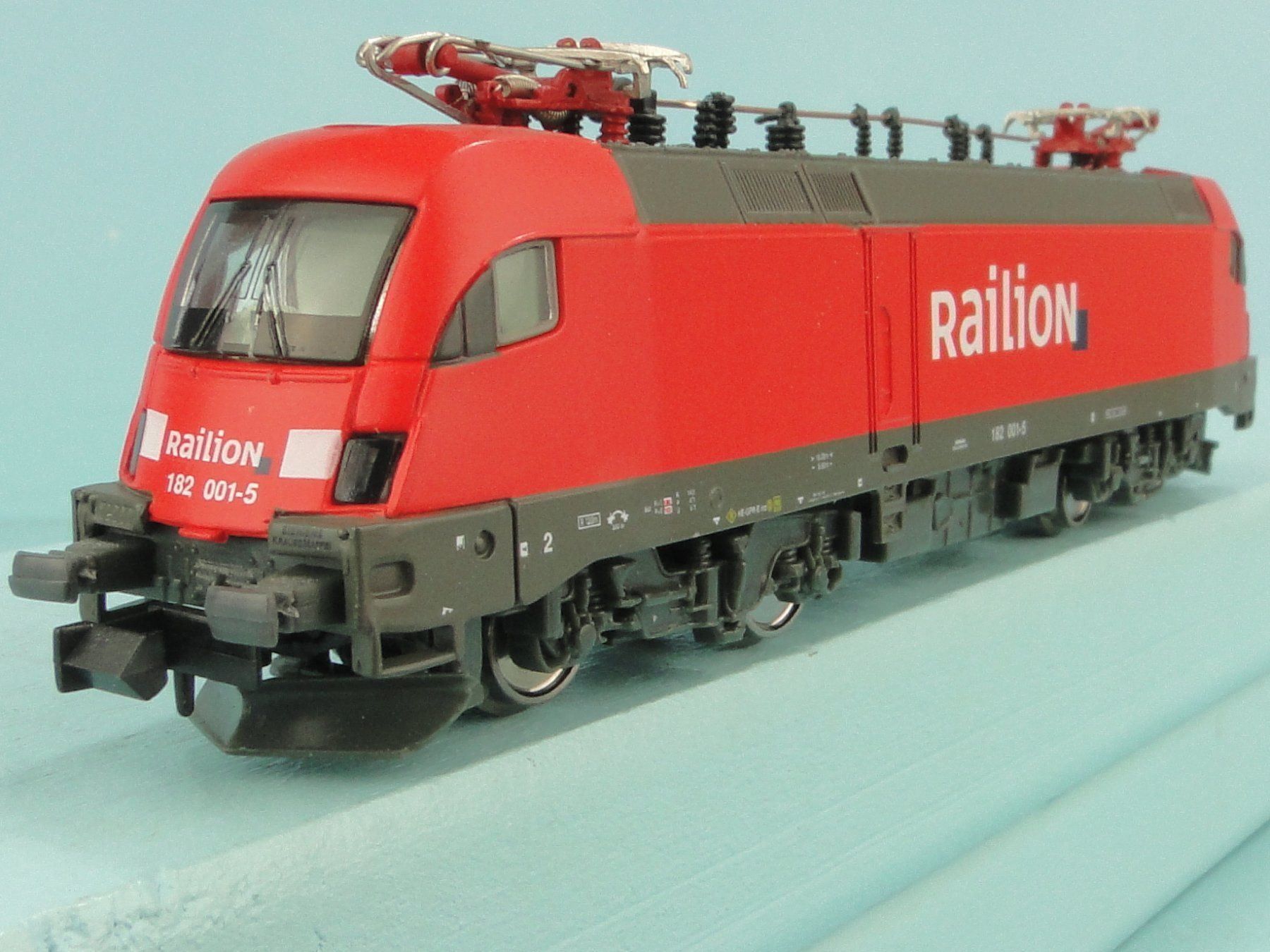 Hobbytrain Modelleisenbahnen: Hobbytrain Spur N H2746 BR 182 Taurus – Gebraucht aus Bülach von cann11 6