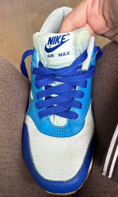 Nike Scarpe da donna: Nike Air Sneaker Gr. 36.5 – Usato da Dietikon venduto da lui_v6cj 3