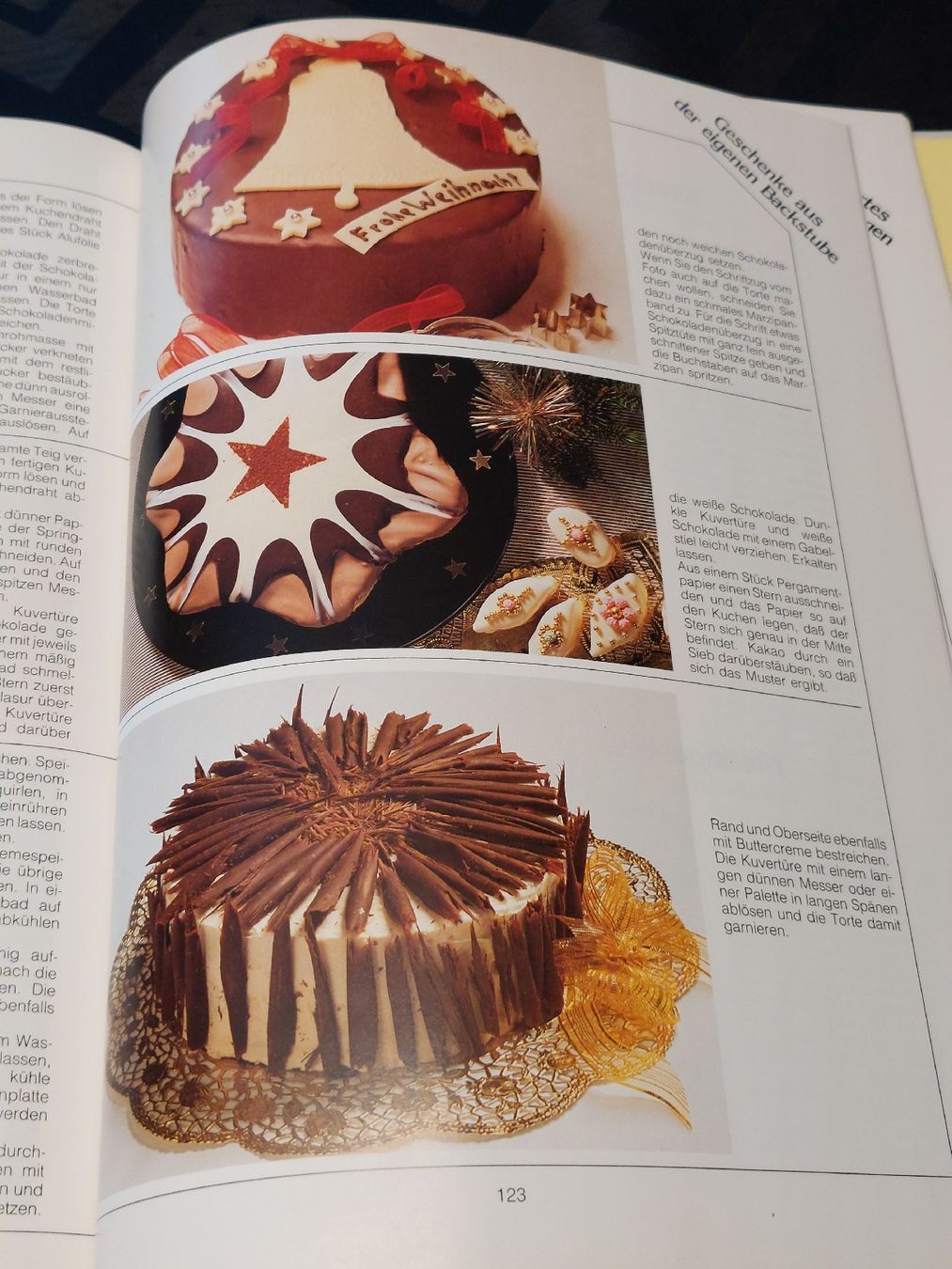 Teglie da forno: 12 Ausstechförmchen & 1 Weihnachts- Backbuch – Usato da Zetzwil venduto da sti_x9xf 8