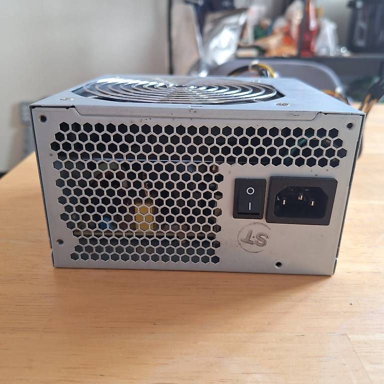 Elektronikbauteil: HEC PC Netzteil 450W ATX – Gebraucht aus Solothurn von Nojted 3