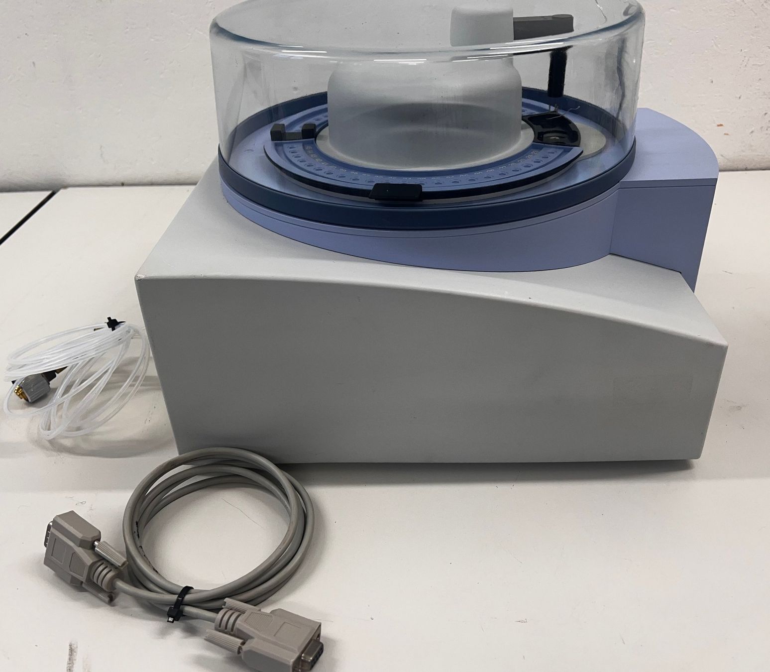 Accessori da laboratorio: Perkin Elmer Jade DSC Differential Scanning Calorimeter – Usato da Niederdorf venduto da LeptonAG_Labor 3