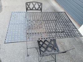 Gartentisch mit 2 Stühlen, Metall, Schwarz, Top Zustand!