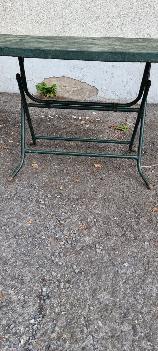 Tavoli: Alter Gartentisch – Usato da Berschis venduto da treedosha01 1