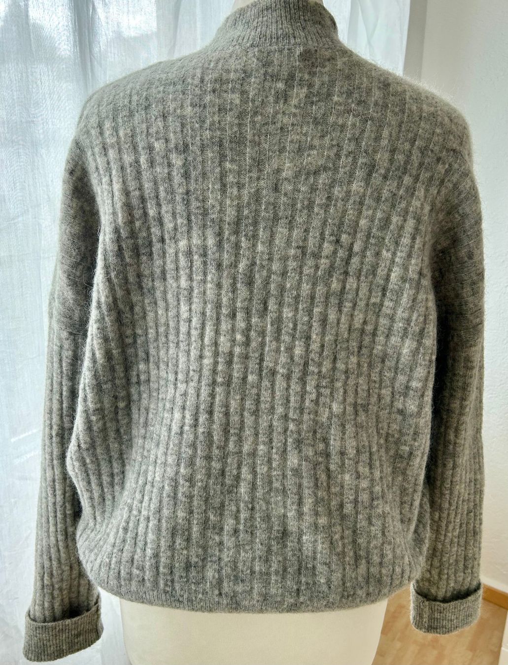 H&M Maglioni & Felpe: Grauer H&M Pulli, Mohair Wollpullover, Pullover, M 38 – Usato da Zürich venduto da DepotCharity 5