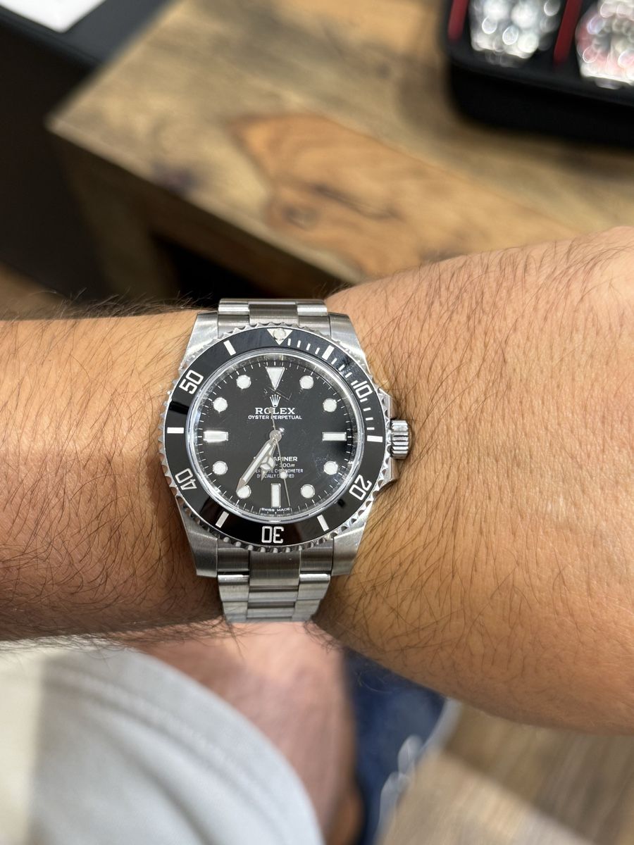 Rolex Uhren: Rolex Submariner no Date / Ref 114060 Jg. 2018 – Gebraucht aus Adlikon b.Regensdf von GPITIME