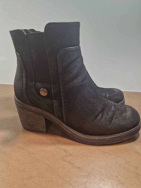 Damenschuhe: Stiefeletten Grösse 39 – Gebraucht aus Büttenhardt von Cardman 2