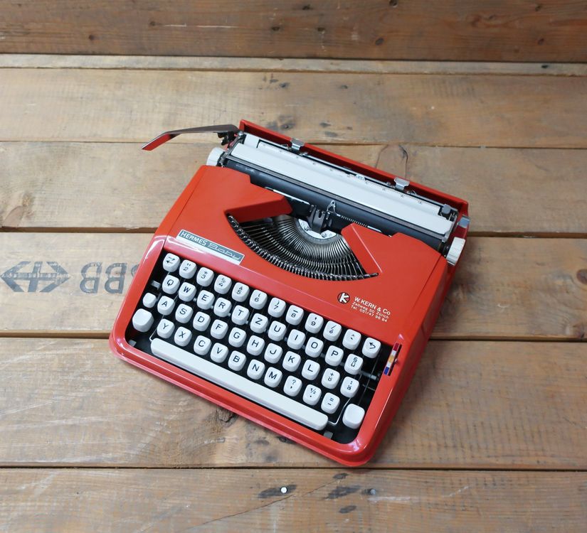 Vintage Typewriter Hermes Baby rot Kaufen auf Ricardo