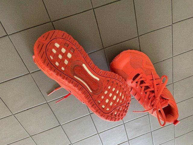 Scarpe da donna: Adidas Laufschuhe Gr.40 – Usato da Rütihof venduto da KristinaG 2