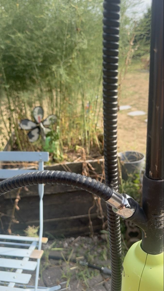 Douches: Garten Solardusche mit Fuss und Brause – D'occasion à Bätterkinden par rip2000 5