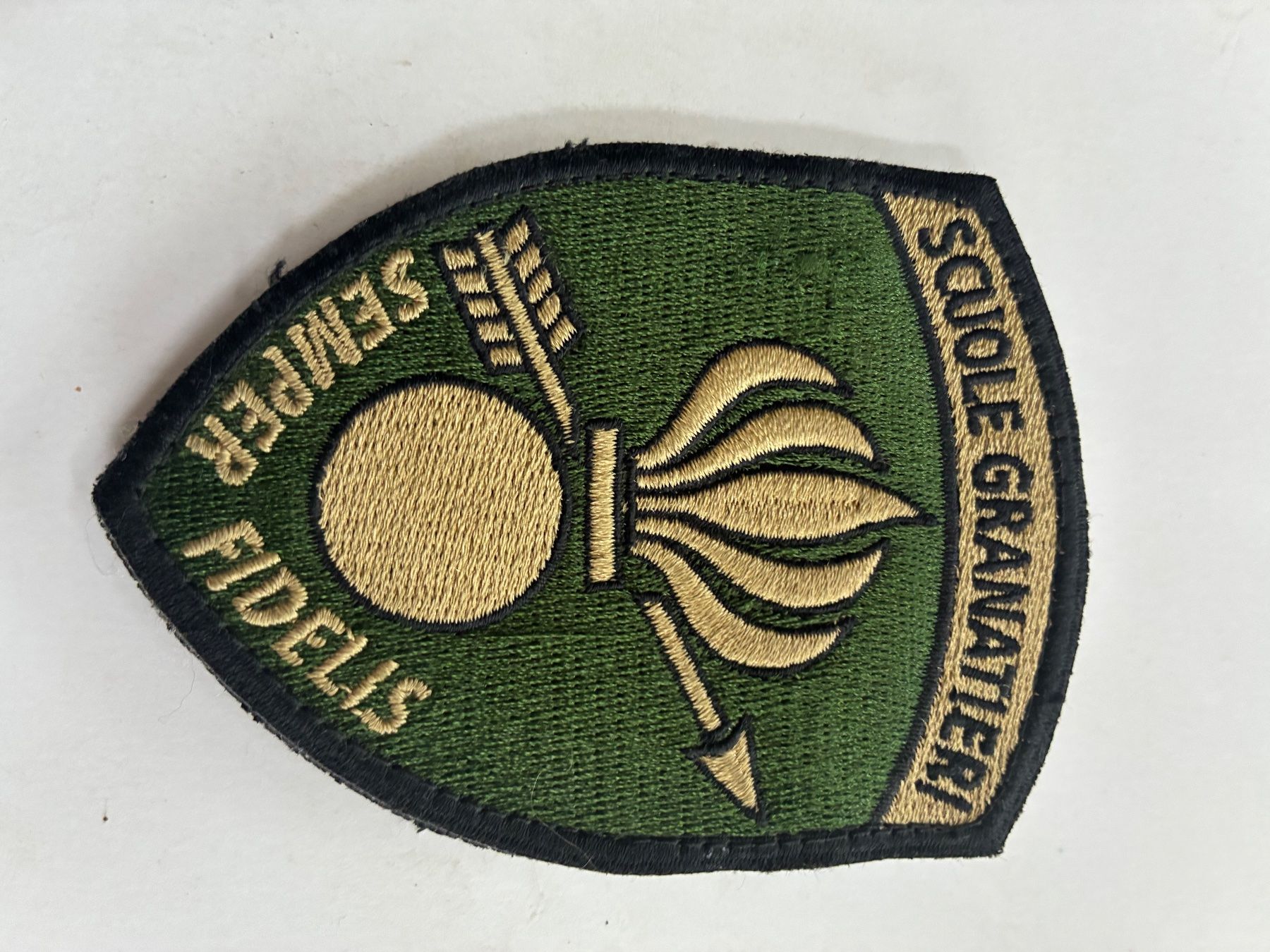 Schweizer Armee Patches: Klett scuole Granatieri. Isone – Gebraucht aus Oberiberg von stab