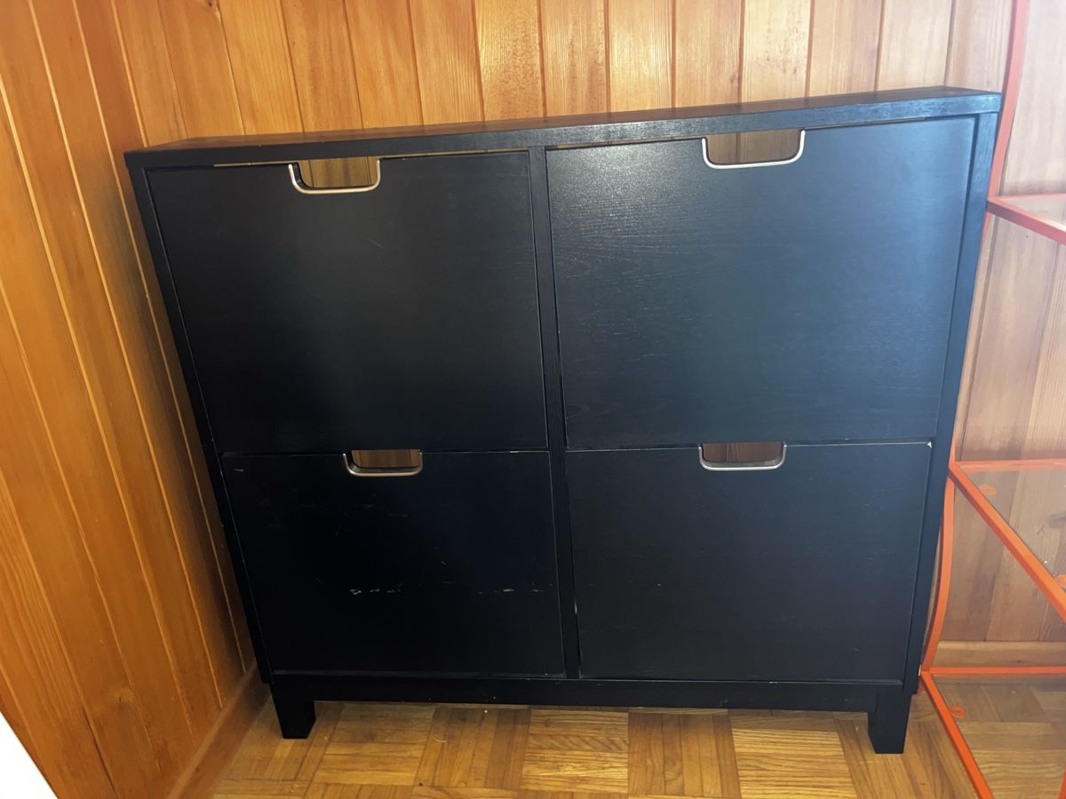 Armadi: Schuhschrank schwarz/braun mit 4 Fächern – Usato da Biberstein venduto da Leviathans90210