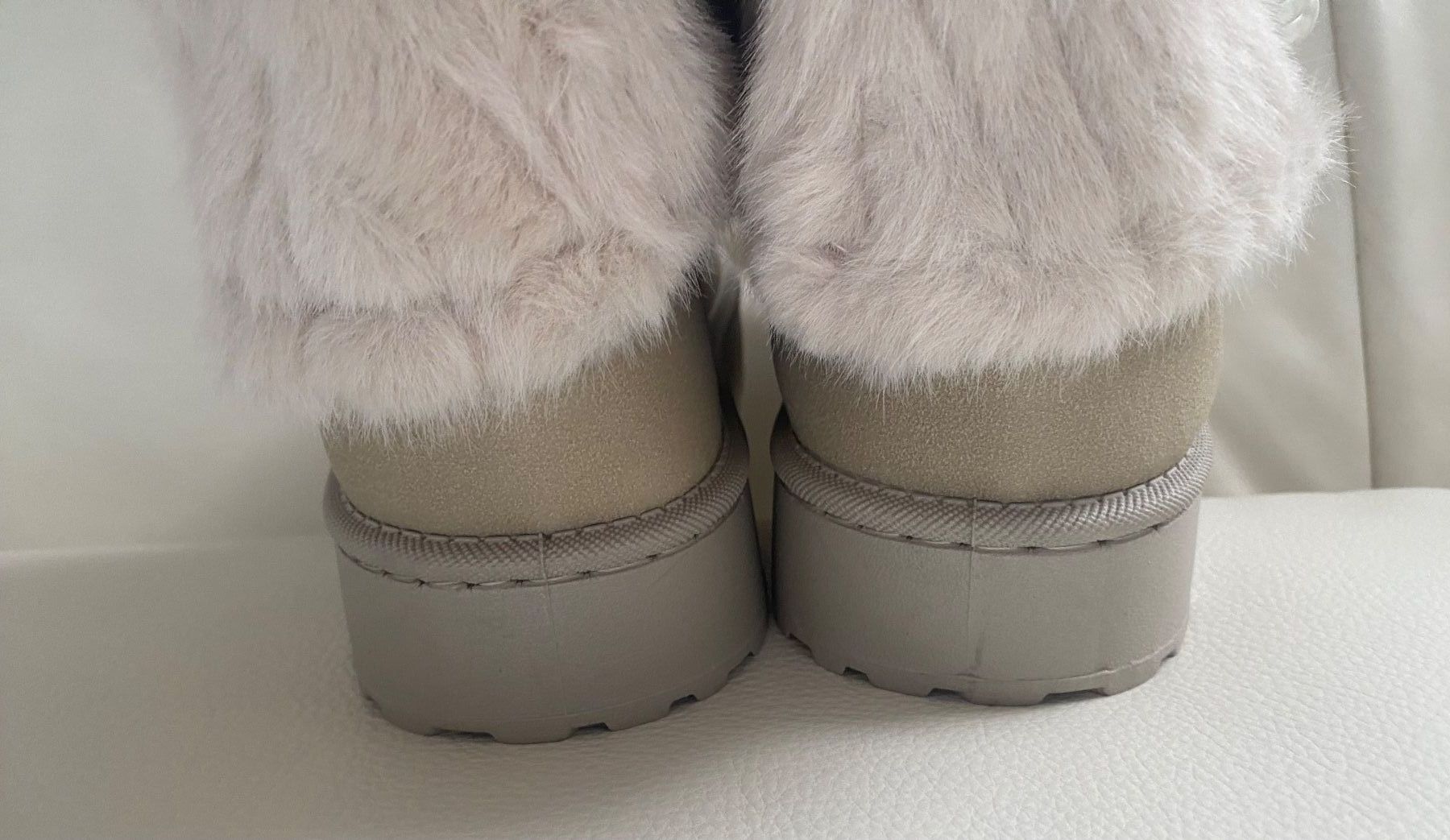 Damenschuhe: Eyecatcher - exklusive Perlen Stiefeletten, beige, 39 – Neu und originalverpackt aus Winkel von ferrari2022 6