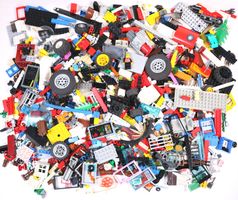 1.5 kg. Legoteile mit Minifiguren