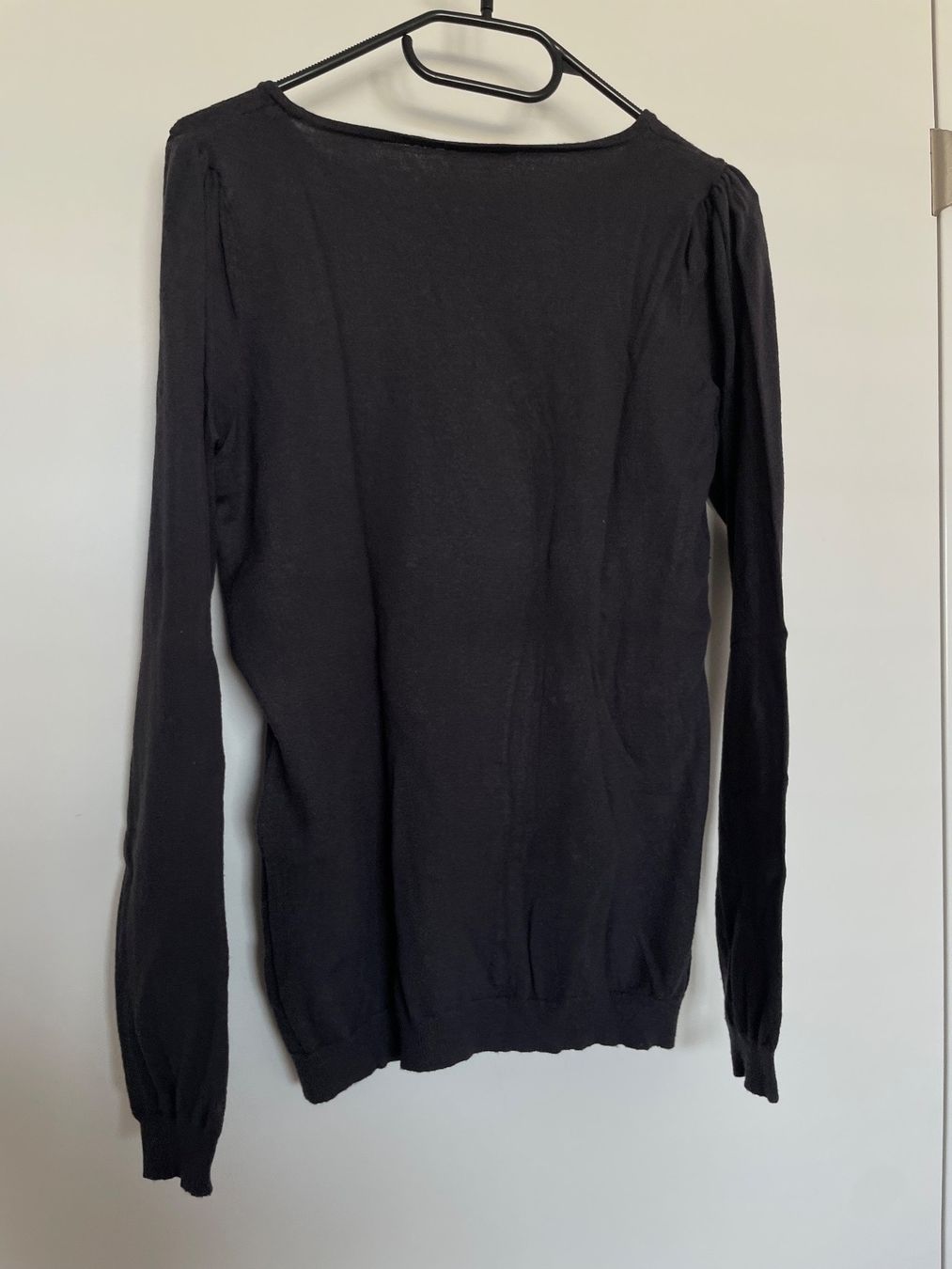 Pullover & Sweatshirts: Pullover mit Swarovski Verzierungen - Damen L – Neu (gemäss Beschreibung) aus Pfäffikon SZ von ansyyy 2
