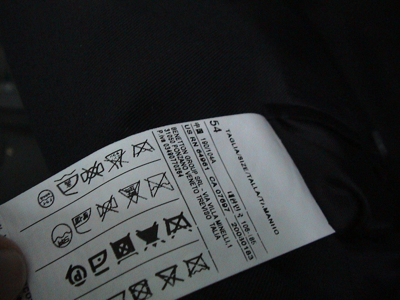 Benetton Giacche: Benetton 2-Button Navy Blazer Gr. 54 NEU! – Nuovo (secondo la descrizione) da Zürich venduto da Keseven 3