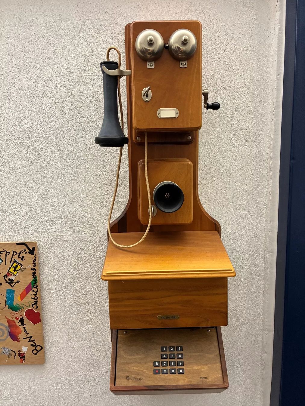 Swisscom Telefoni: Wandtelefon Replika – Usato da Winterthur venduto da Oberiberg 1