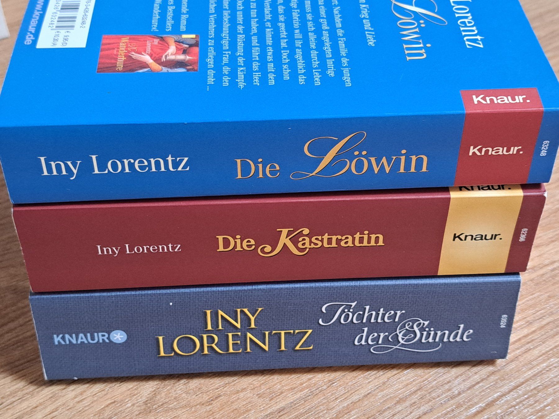 Libri: 3 Romane von Iny Lorentz – Usato da Unterseen venduto da Kanica 7