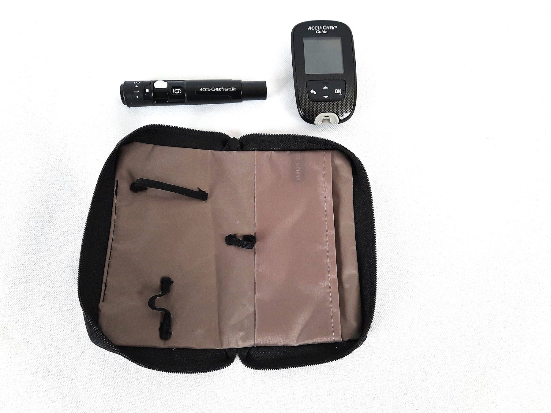 Accu-Chek Attrezzature mediche: ACCU-CHEK Guide Set mmol/l – Nuovo (secondo la descrizione) da Beinwil am See venduto da Restwert_Beinwil