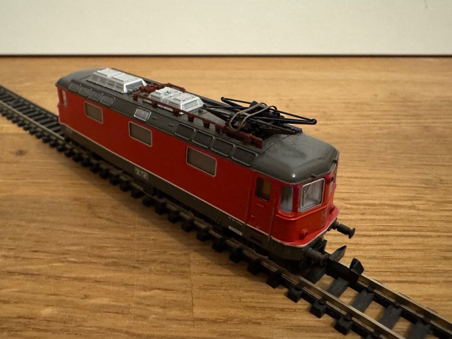 Trix Modellini di ferrovie: Minitrix 12977 SBB Re 4/4 11116 rot – Nuovo (secondo la descrizione) da Schlierbach venduto da Look8 1