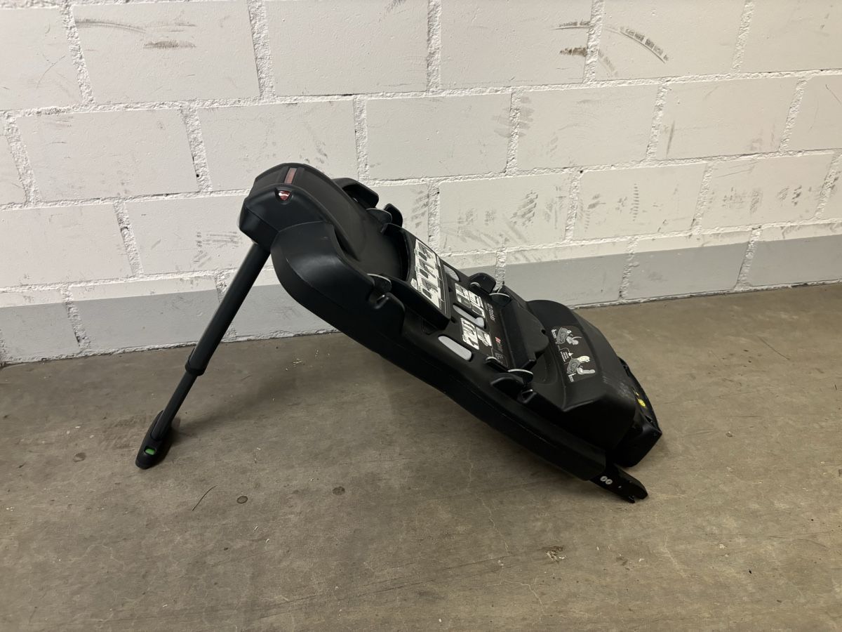 Fixations: BeSafe Isofix Basis – D'occasion à Emmenbrücke par inf_978d