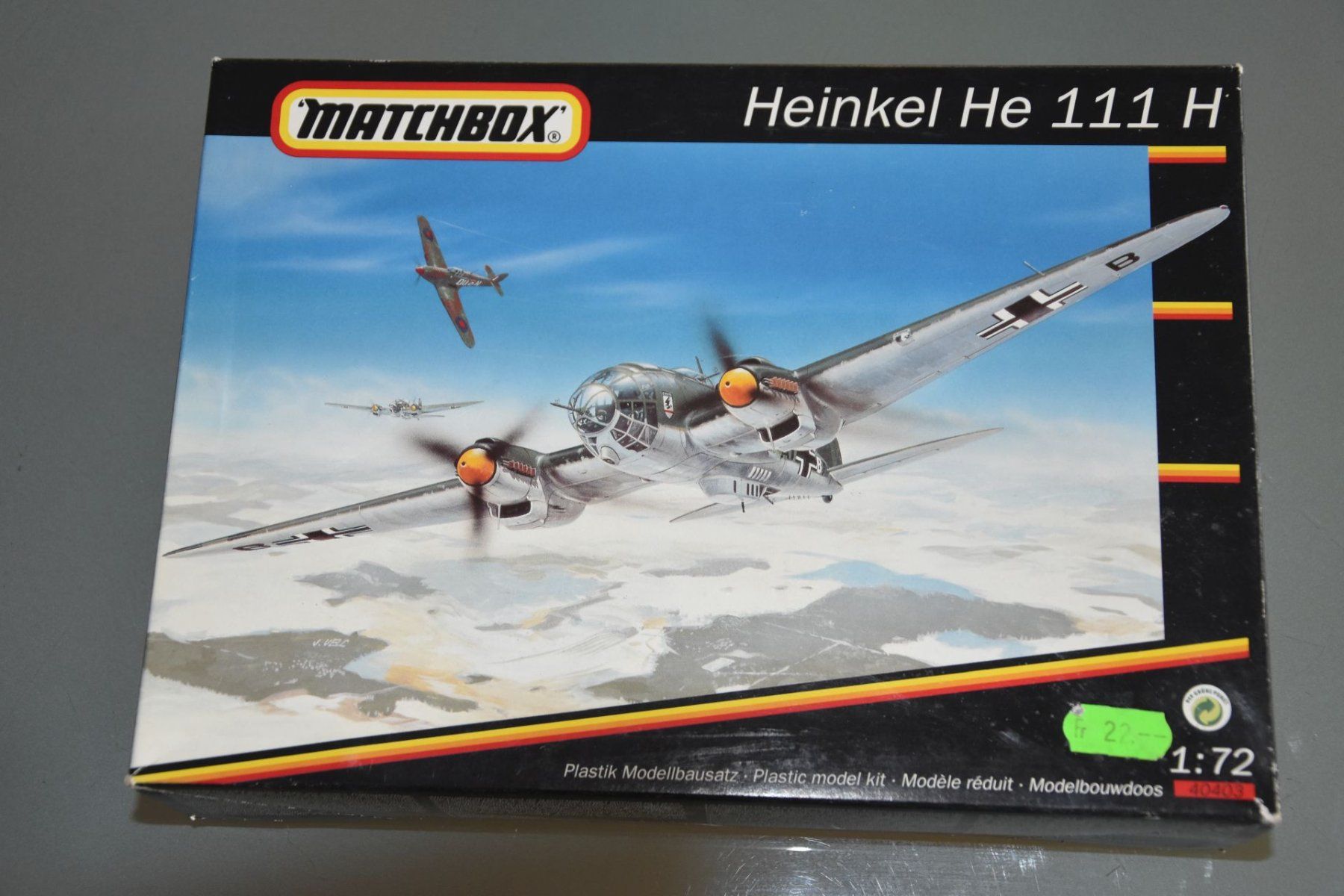 Kit di modellismo & Modellini statici: He-111 v. Matchbox – Nuovo e nell'imballaggio originale da Liestal venduto da estreiter