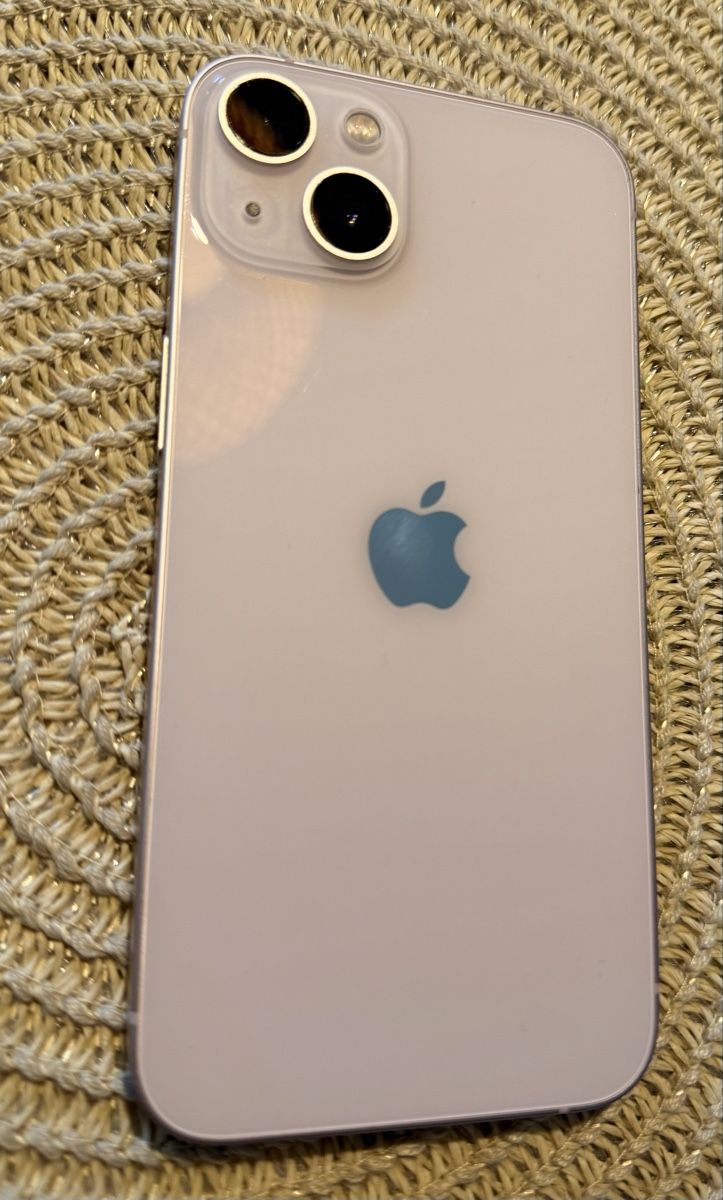 Apple Telefoni cellulari / Smartphones: iPhone 13 mit 128GB in rosa – Usato da Wolfhausen venduto da laura_coo 1