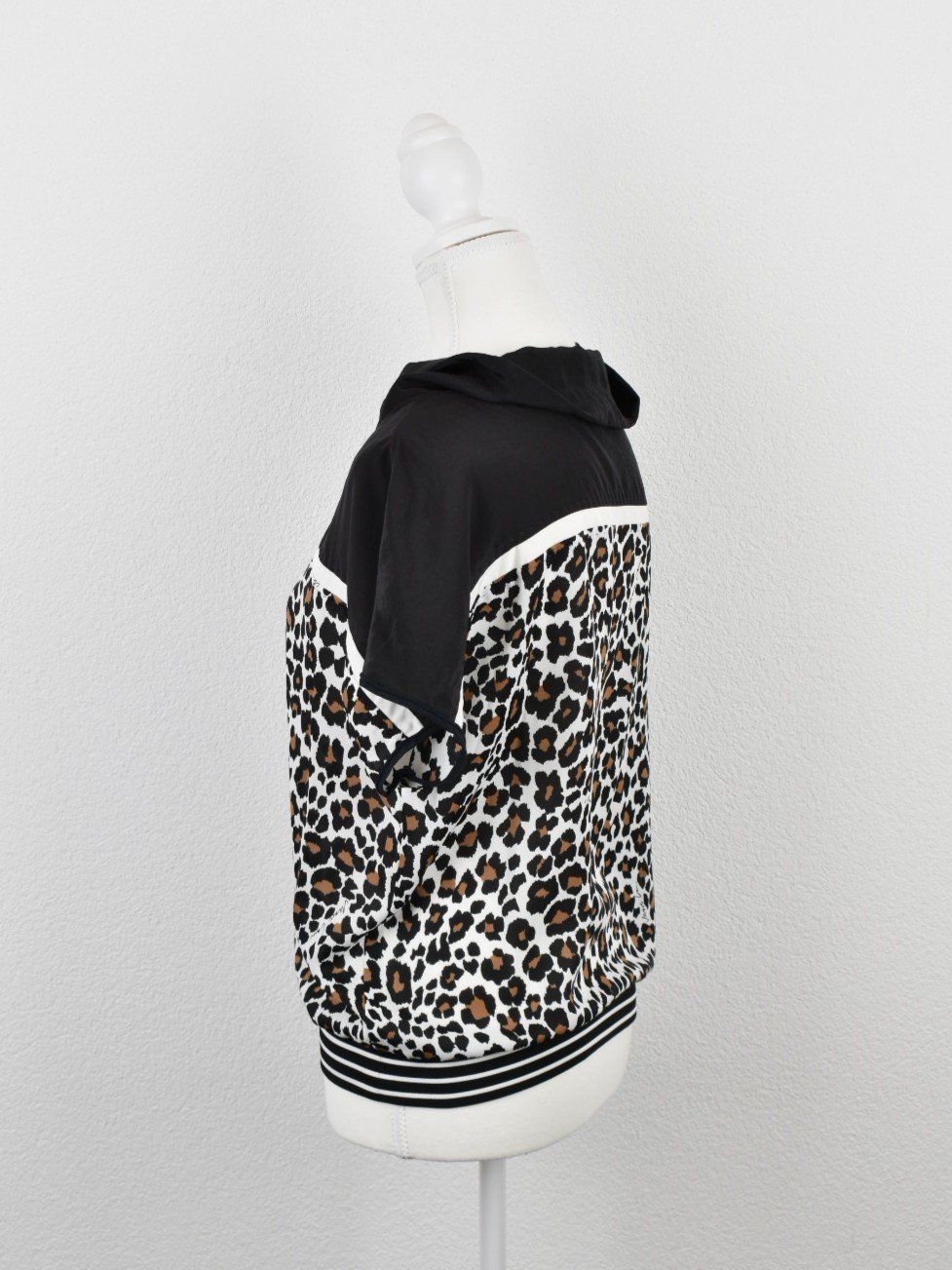 Marc Cain T-Shirts: Marc Cain Shirt, Gr.38 – Gebraucht aus Nürensdorf von 2ND_STORY 3