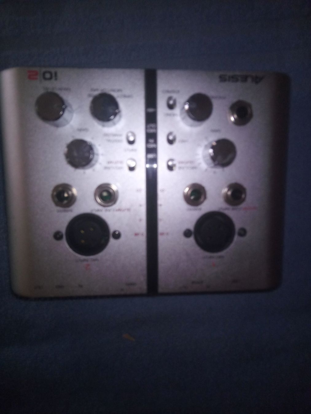 Strumenti musicali: Alesis io2 – Usato da St.Gallen venduto da fozzy68