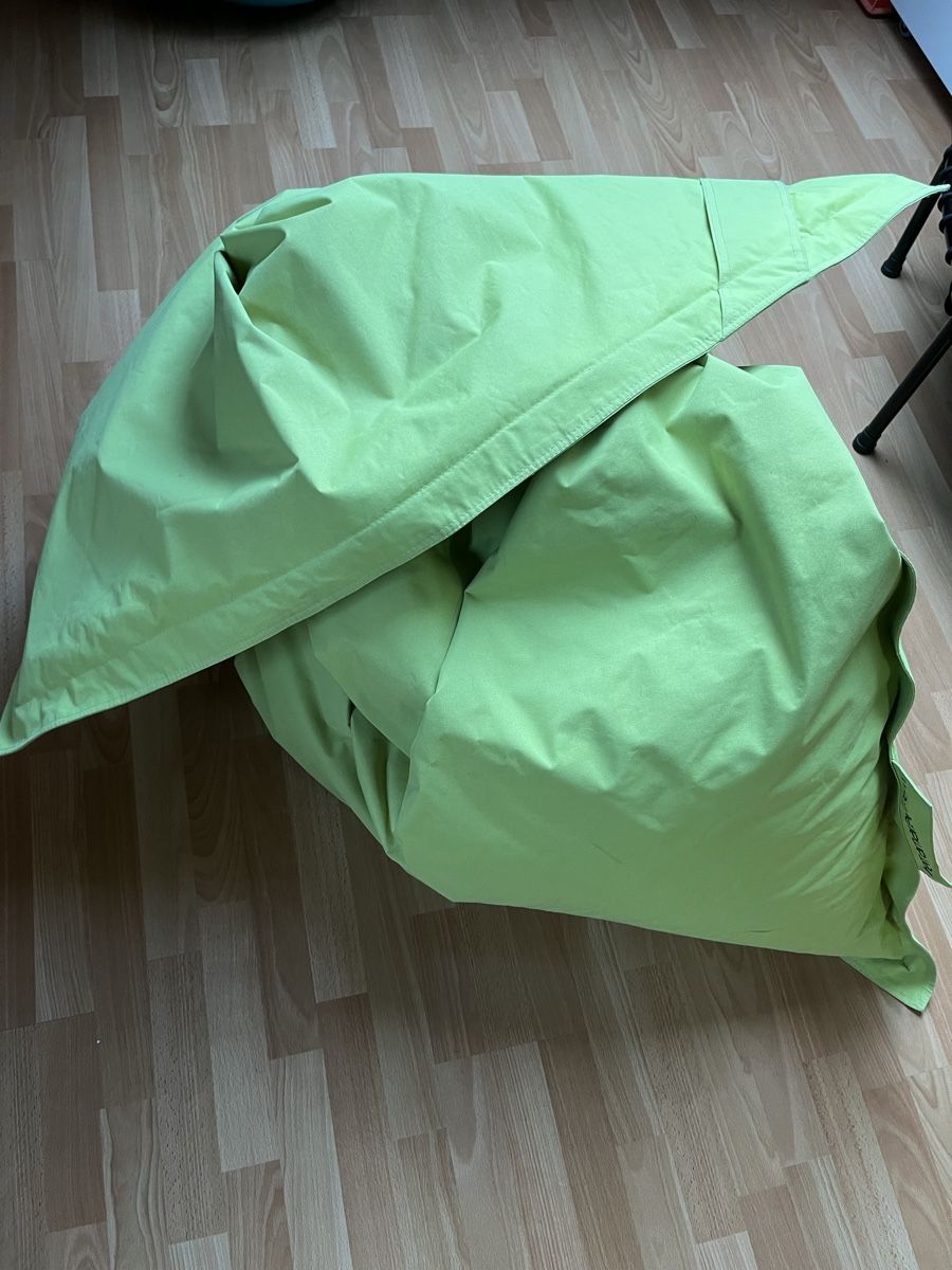 Sedie a sdraio: Terracover Sitzsack, hellgrün, Top ! – Usato da Niederwil AG venduto da Xirt65
