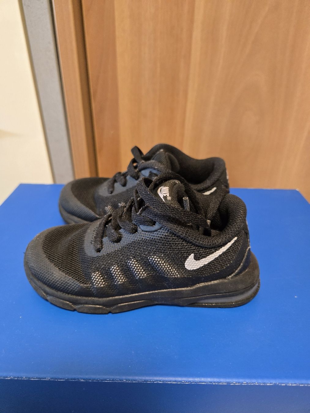 Nike Scarpe per ragazzi: Nike Air Max Invigor TD Gr: 25 – Usato da Winterthur venduto da SneakersLeo 1