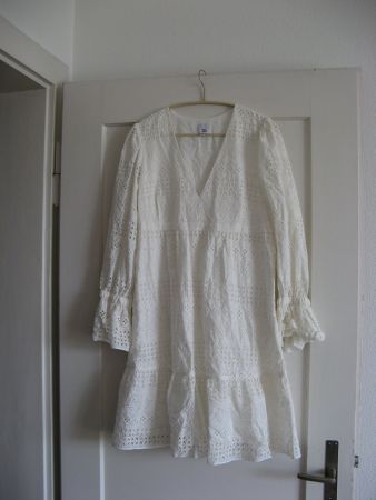 Weisses Kleid Iris&Ink Gr. 38 Lochmuster