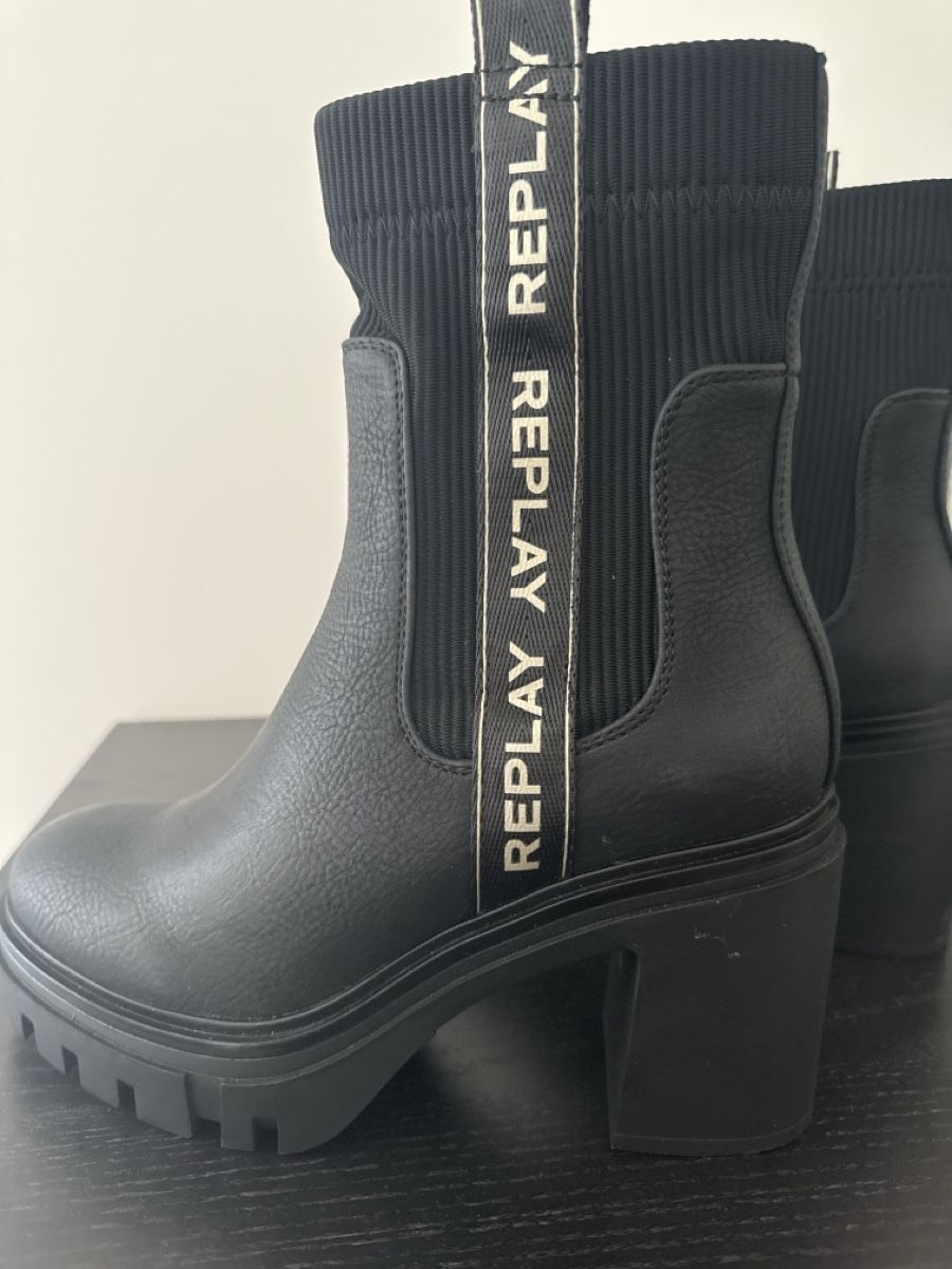 Replay Scarpe da donna: Boots Replay  – Usato da Wilen (Sarnen) venduto da mbs_b75k
