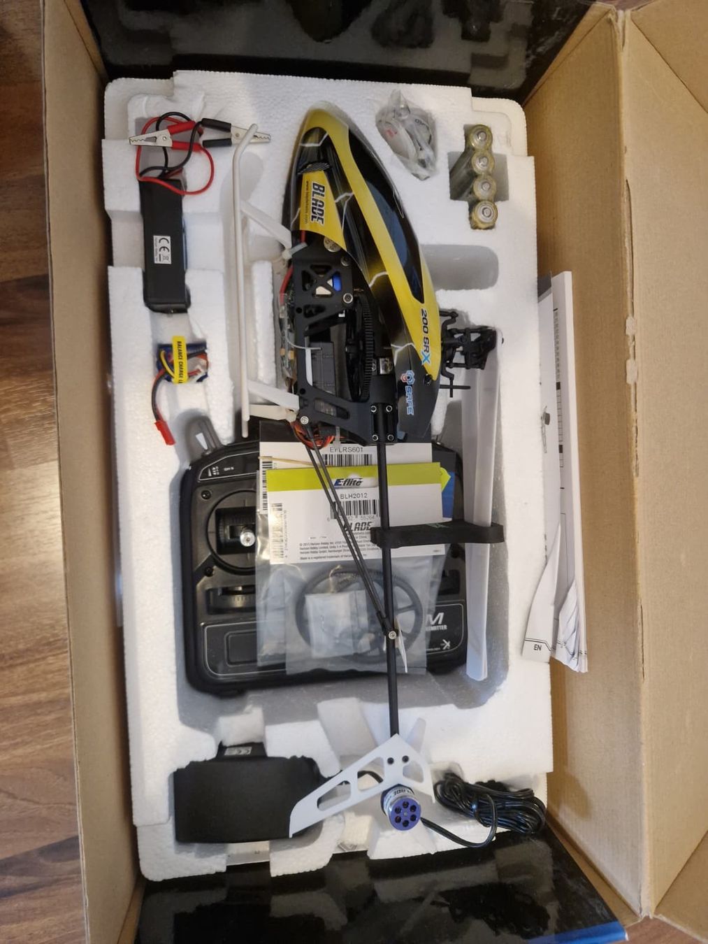 Kit di modellismo & Modellini statici: Hélicoptère télécommandé RC Blade 200 SR X (RTF), Neuf – Nuovo e nell'imballaggio originale da Paudex venduto da gui_pgd7 1