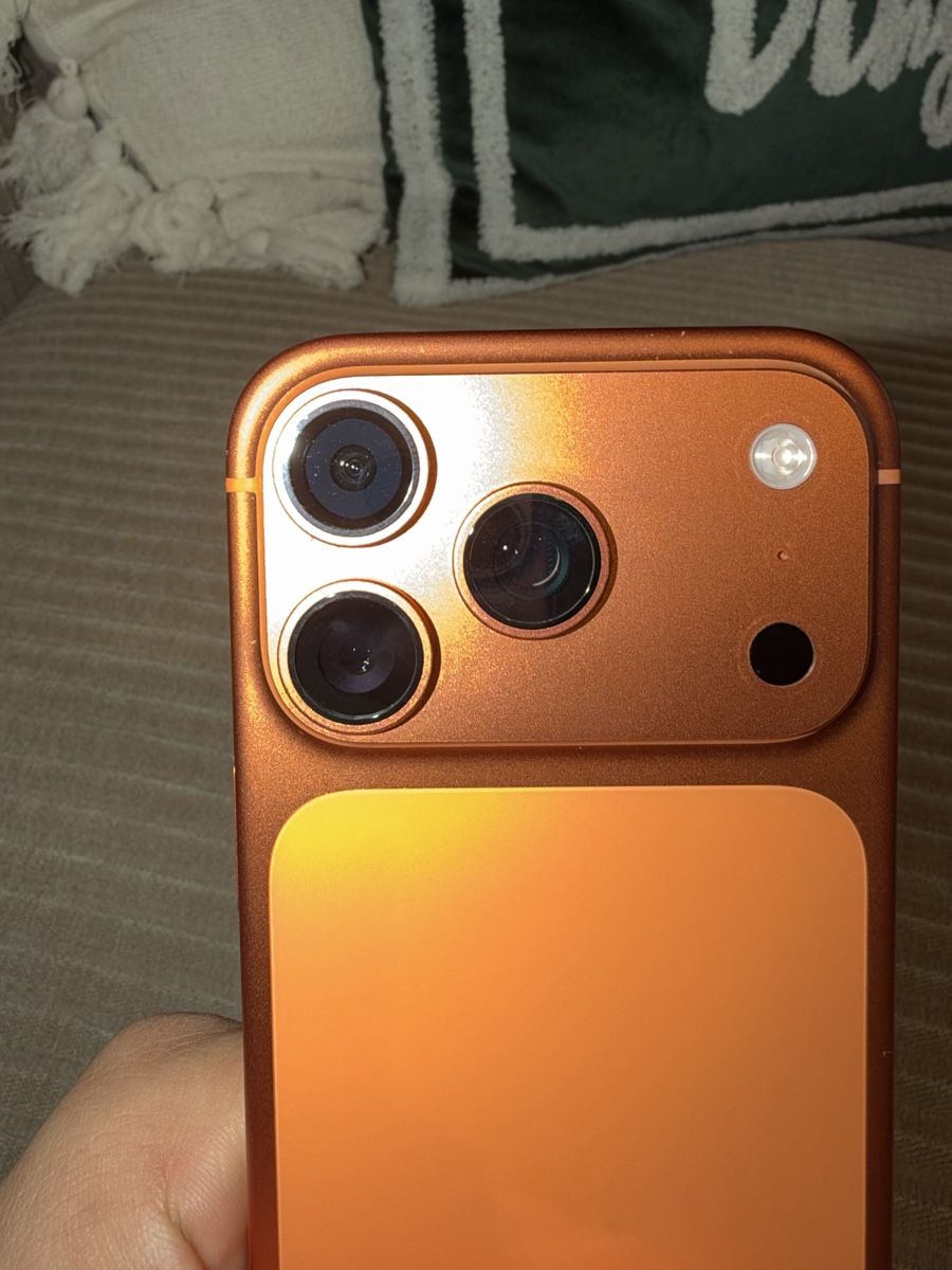 Apple Handys / Smartphones: Apple iPhone 17 Pro – Gebraucht aus Nürensdorf von Lennylou19 1