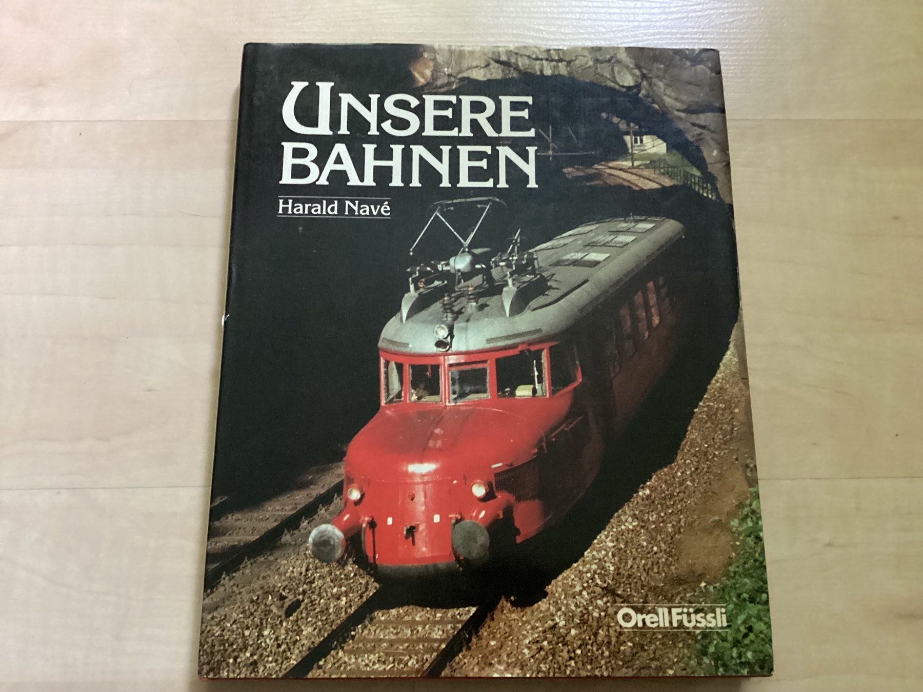 Libri: Buch Unsere Bahnen – Usato da Laupen BE venduto da lasvegas2012