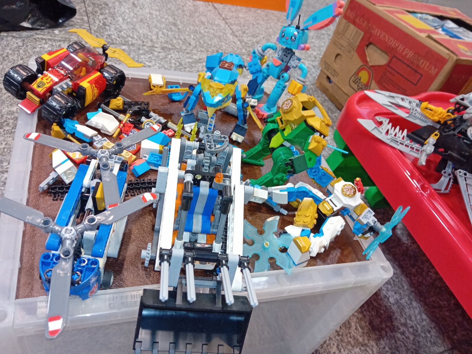 Technics Jeux de construction: Lotto LEGO technic mix – D'occasion à Biasca par Old_6blh 4