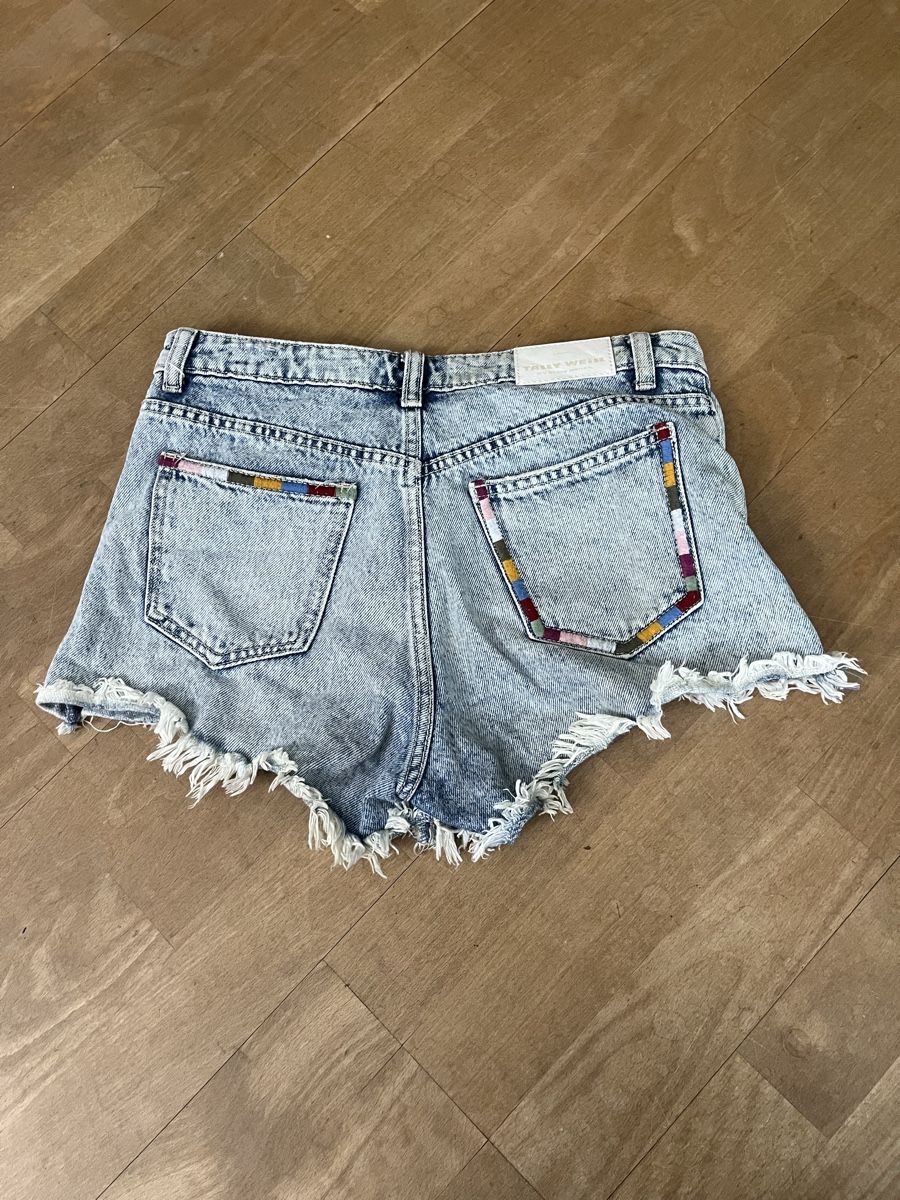 Tally Weijl Jeans: Jeans Shorts blau – Usato da Stäfa venduto da jo1735 3
