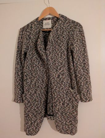 Gemusterte Strickjacke von edc by Esprit in Größe XS